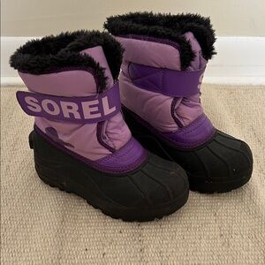 Sorel Kids' Purple and Black Snow Boots